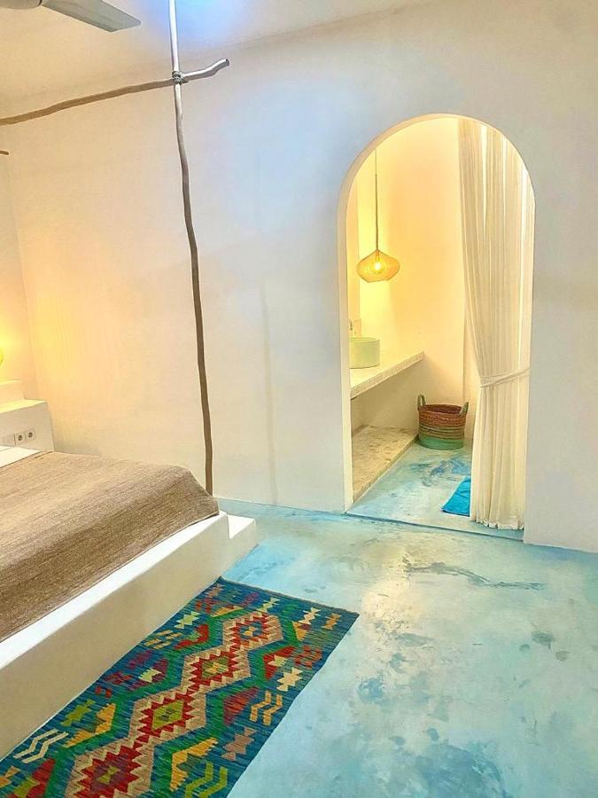 Guru Canggu Exteriör bild